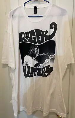 Vintage T Shirt - Roger Waters Pink Floyd RARE 2017 Shirt Size 3XL • $20