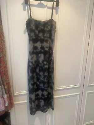 Zara Midi Dress Size Large • £10.09