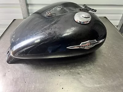 2006 Suzuki Boulevard VL800 Gas Tank Fuel Cell Petrol Reservoir OEM E7327 • $174.99