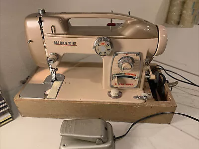 Vintage WHITE 764 SEWING MACHINE All Metal +CASE Gorgeous WORKS Perfect RARE • $249.99