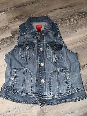 $15 • Buy V Cristina Denim Vest Size Large Wash Button Down
