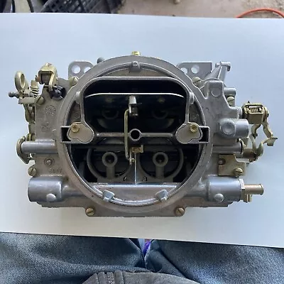 Edelbrock 1407 Performer 4 Barrel Carburetor 750 CFM Manual Choke • $250