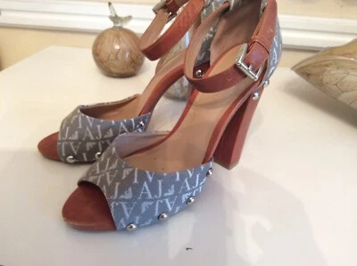 £24 • Buy Armani Ladies Shoes Size Uk 4