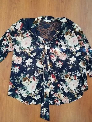 Siren Lily Sheer Floral Maternity Tunic Small Lace Back Navy Pink V Neck • $19.38