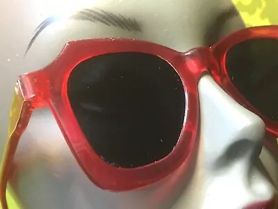 FRENCH 1940s PIN-UP SUNGLASSES~ RED FRAME & GLASS LENSES ~MADE IN FRANCE~ UNUSED • $65