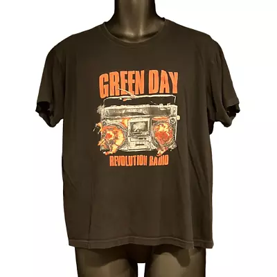 Green Day Revolution Radio T-Shirt Men’s Medium • $20