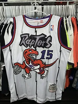 Toronto Raptors Vince Carter Jersey • $44.99