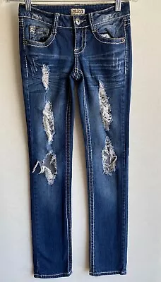 Mudd Womens Extra Slim Straight Distressed Jeans Juniors Size 1 Measured 25x30.5 • $2.59