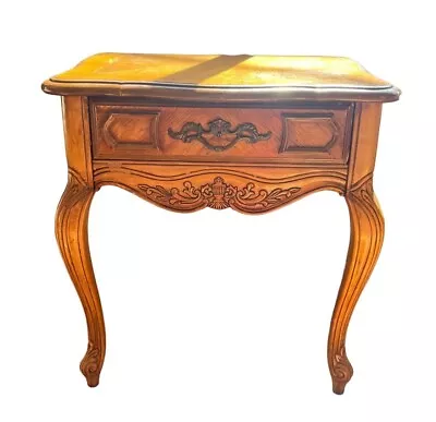 Stanley Furniture Vintage Side End Table Nightstand French Provençal Louis XVI • $120