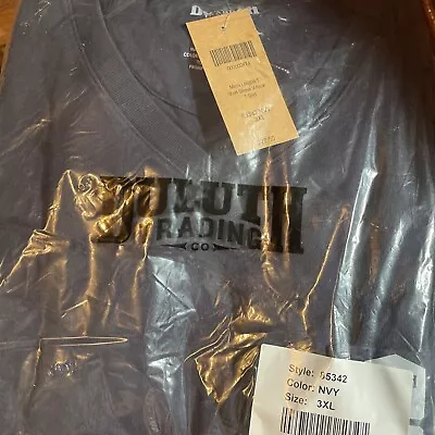 $8 • Buy Duluth Men’s Long Tail T Short Sleeve V-neck T-shirt Size 3 XL Navy