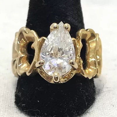 Vintage  18K HGE Signed Gold Plated  &  Cubic Zirconia Unique Design Ring Sz 9 • £67.50