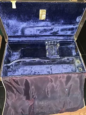 Vintage Vicent Bach Stradavarius Model 72 Trumpet CASE Only • $80