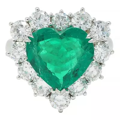 Contemporary 7.00 CTW Colombian Emerald Diamond 18 Karat Gold Heart Halo Ring • $30400