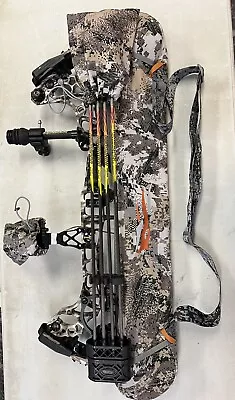 Matthews Triax Compound Bow Right Handed With Extras See Pictures • $999.99