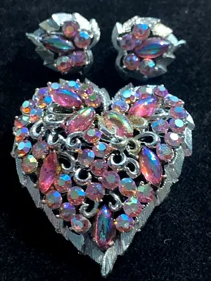 Vintage Jewelry Coro Brooch/Earring AB Cabochons Rhinestones Heart Silver Tone • $15