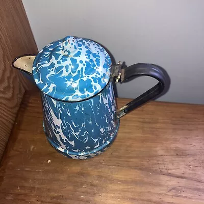 Vintage Graniteware Enamel Blue & White Swirl Large  Coffee Pot Kettle 9” Nice • $20.40