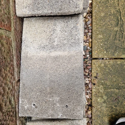 £40 • Buy Used Concrete Roof Tiles - Redland Ightham 300+ In Total