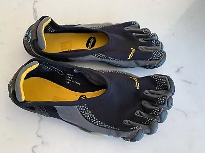 VIBRAM FiveFingers TrekSport Black Barefoot Shoes Women's EUR 37 | US 6.5-7 • $36.88