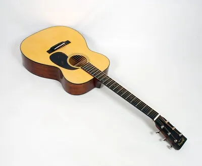 Martin 00-18 Mahogany Spruce Concert With Case #60600 @ LA Guitar Sales • $2799