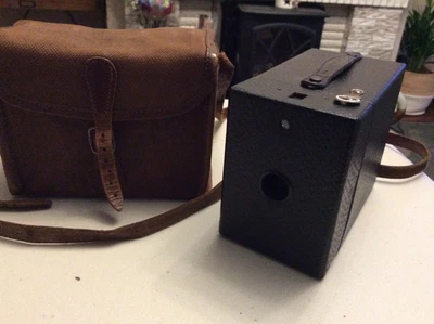 £0.99 • Buy Camera. Box Camera And Case, No 2 Hawkeye Model C