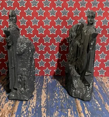 Argonath Statues On The River Anduin Resin 5  Replica Bookend Figures Replicas • $36.95