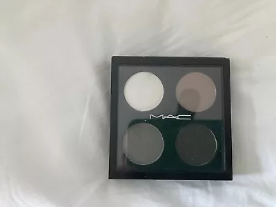 £9 • Buy MAC Cosmetics All Woman Eye Shadow Palette X4. Brown/black