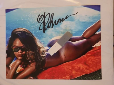 £36.89 • Buy Rihanna Signed Autographed Photo