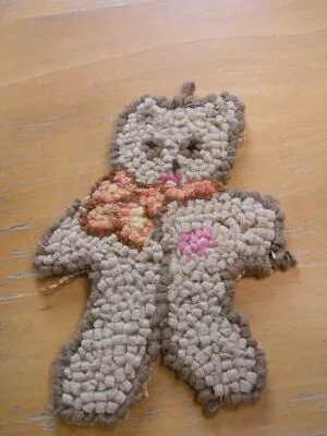 Vintage Teddy Bear Hooked Rug From Cloth Rags On Burlap Ornament 1986 Felt Back • £9.50