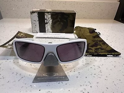 Oakley 10th Mountain Division Gascan Display Complete Set. Unworn  • $200