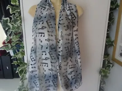 Fab Scarf-music Design • £3.50