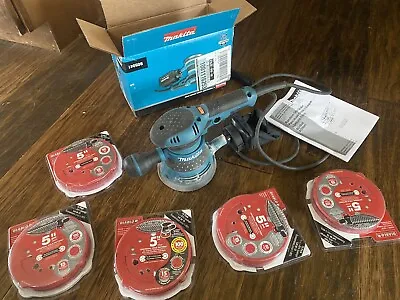 Makita 5  Random Orbit Sander *Lightly Used 1x W/ (5) Packs Sandpaper L@@k! Wow! • $124.99