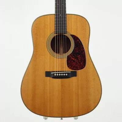 Martin HD-28V Natural • $3104