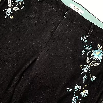 Vertigo Paris Womens Floral Embroidered Chambray Pants Size 10 Navy Chic • $17.89