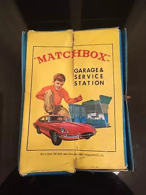 Vintage Matchbox Garage Service Station • $35