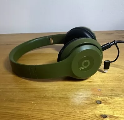 Beats By Dr. Dre Solo3 Wireless Headphones - Turf Green Please Read Description. • $51.99
