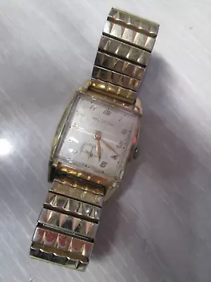 Vintage Wittnauer 10K Gold Filled Running Men's Watch 17 Jewels • $9.99