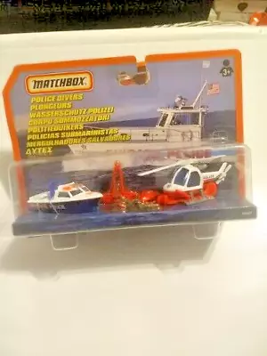 Matchbox 1:64 Scale 1997 Series POLICE DIVERS BOAT & HELICOPTER #34697 • $20