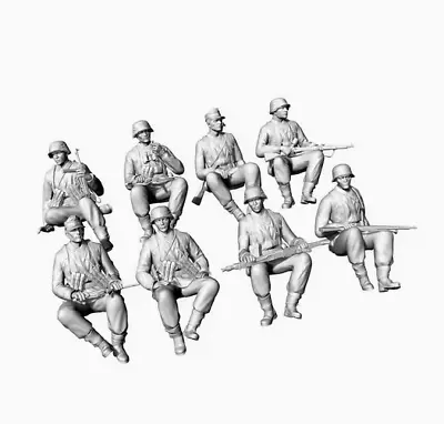 1/72/144 World War II Infantry Riding Soldiers Resin Model 8pcs • $25.08