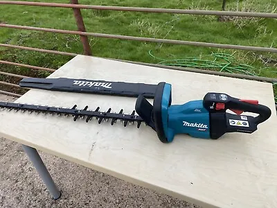 Makita UH007G 40v Max XGT Brushless Hedge Trimmer (Body Only) • £175