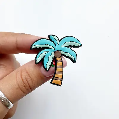 Palm Tree Croc Charm • £2