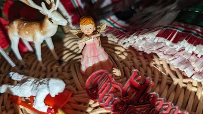 Vintage Christmas Cake Decorations Original 1950s & 60s 70s Plus Cake Frill  • £20