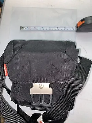 Manfrotto Bella II Black  Camera Shoulder Bag MB SSB-2BB • $16
