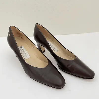 Etienne Aigner Brown Vintage Leather Heels Women's 8.5 • $27.99