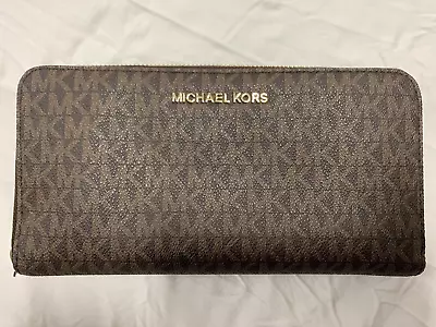 Michael Kors Large Brown Travel Wallet Continental Signature Leather MK • $80