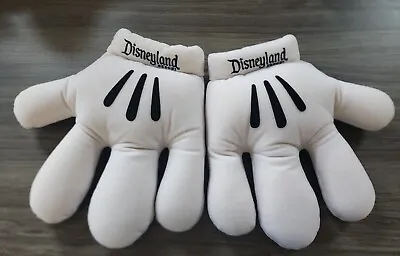 VINTAGE 10” PAIR Walt Disney World Mickey Mouse White Plush Gloves Hands • $20