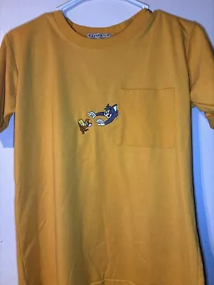 Vintage Warner Bros. Tom And Jerry T-shirt Short Yellow L Men's Y2K Embroidered • $16.49