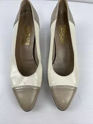 Ferragamo  Ladies Size 9c Block Heel Pump Taupe Cream Leather • $69