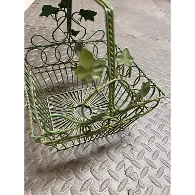 Wire Fruit Basket With Handle And Leaf Detail Carrying Bucket Easter Vintage Hom • $14.04