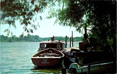 Boats On The Kalamazoo River SAUGATUCK Michigan Chrome Postcard - Tichnor • $5