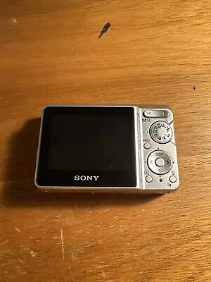 SONY DSC-S730 CYBER-SHOT DIGITAL CAMERA 7.2 MP 3X OPTICAL ZOOM For Parts/Repair • $23